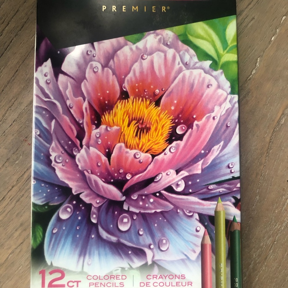 Prismacolor Colored Pencils Set - Vibrant Floral Design